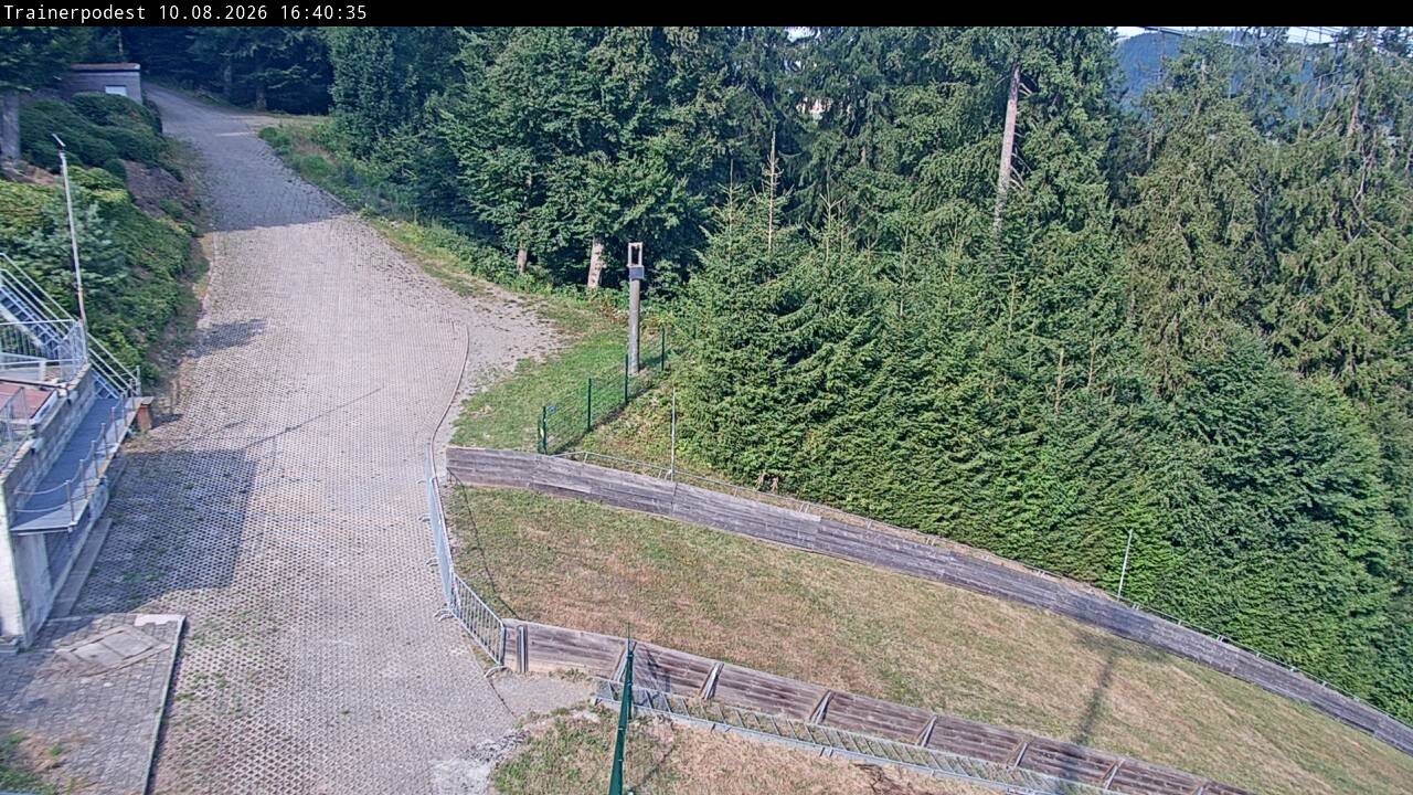 Archiv Foto Webcam Willingen: Blick Schanzentisch der Skisprungschanze