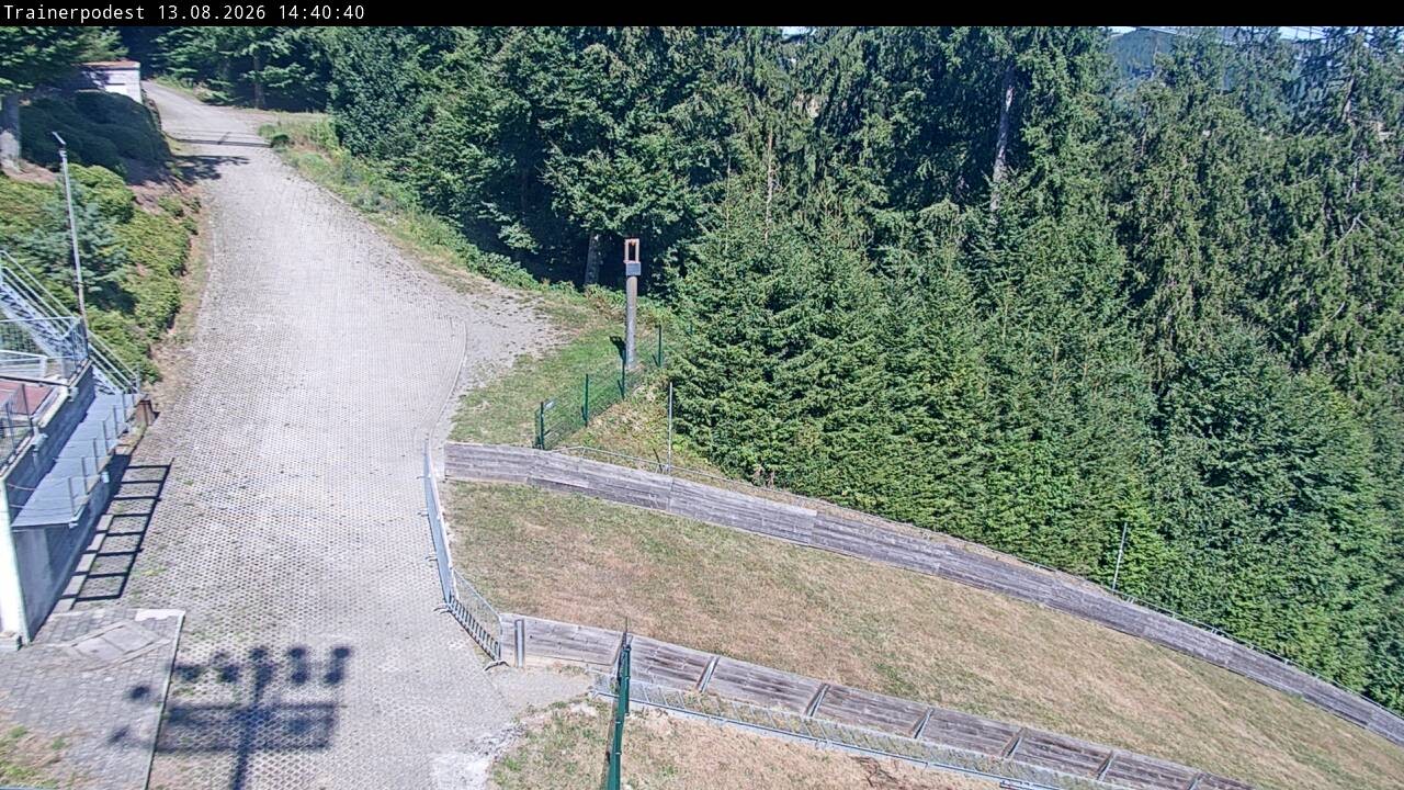 Archiv Foto Webcam Willingen: Blick Schanzentisch der Skisprungschanze