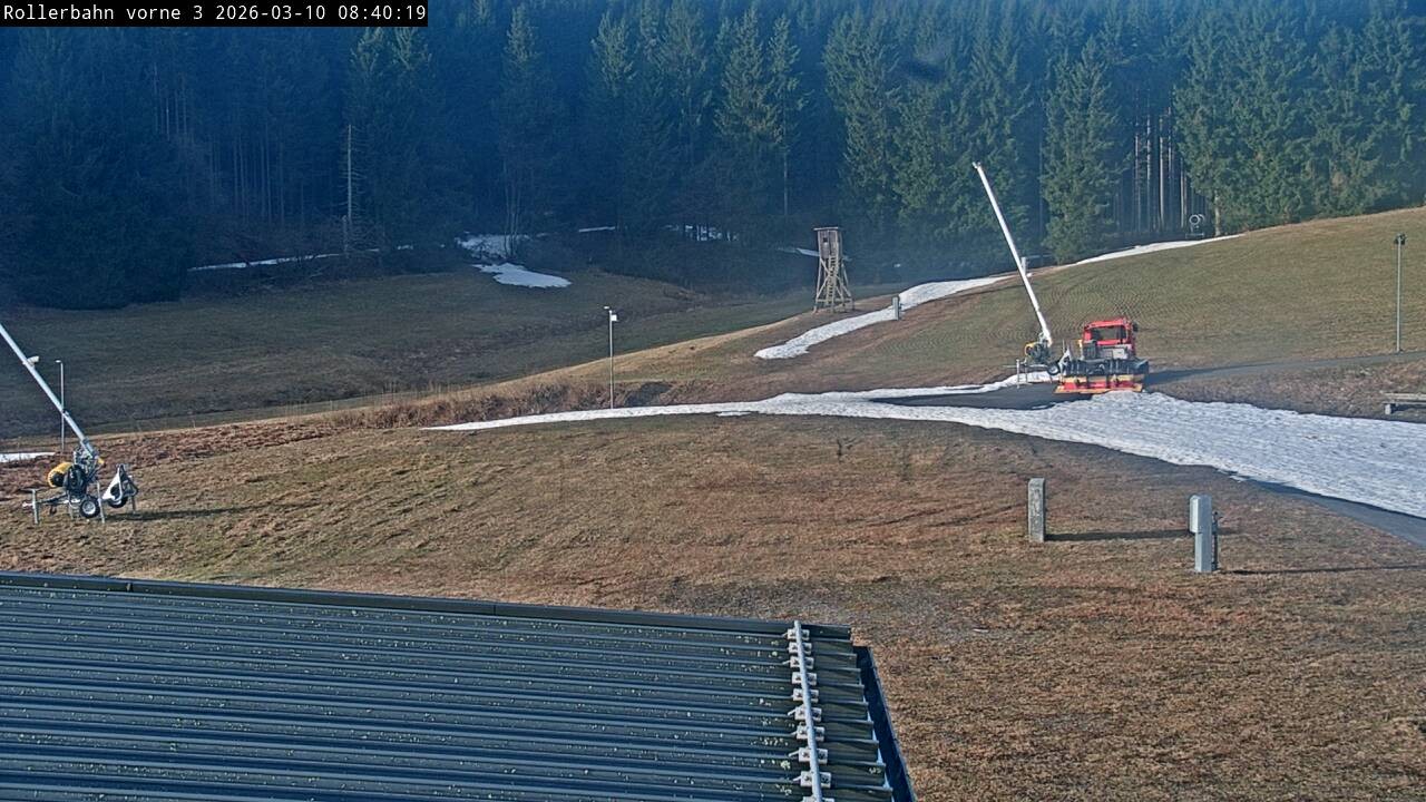 Archiv Foto Webcam Willingen - Blick Rollerbahn der Biathlon Arena