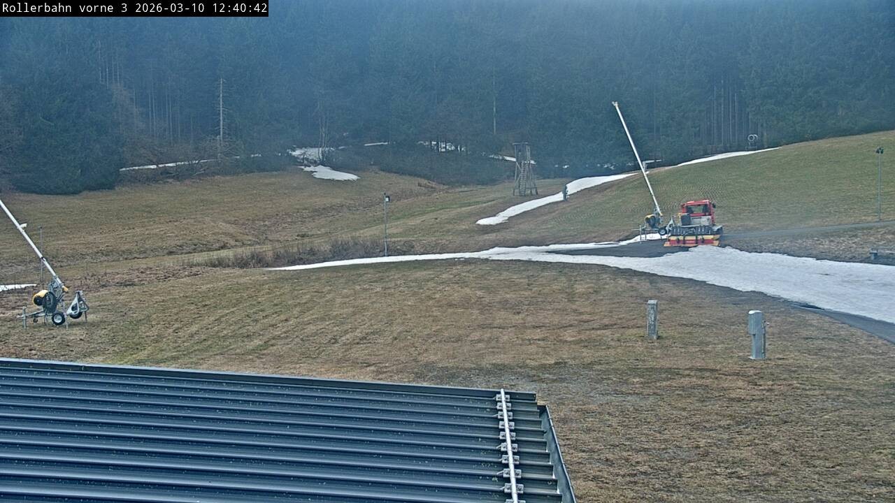 Archiv Foto Webcam Willingen - Blick Rollerbahn der Biathlon Arena