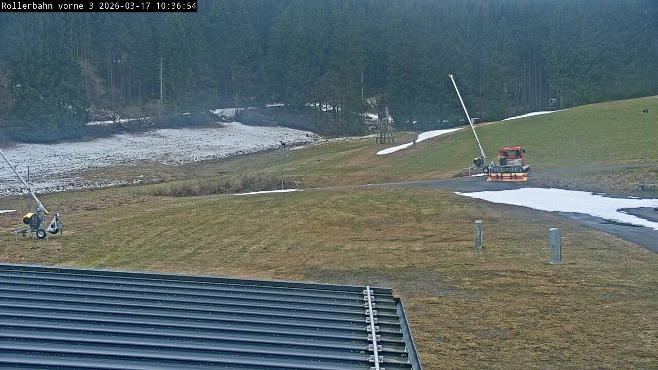 Archiv Foto Webcam Willingen - Blick Rollerbahn der Biathlon Arena