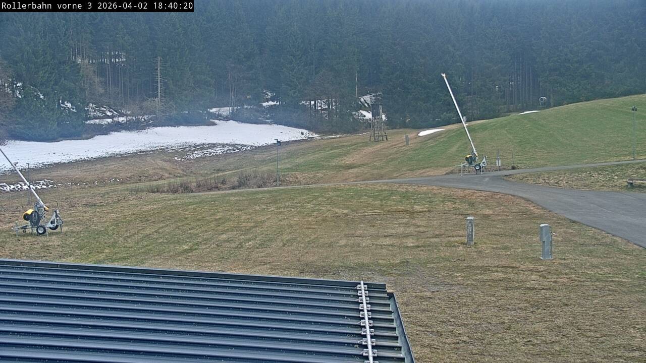 Archiv Foto Webcam Willingen - Blick Rollerbahn der Biathlon Arena