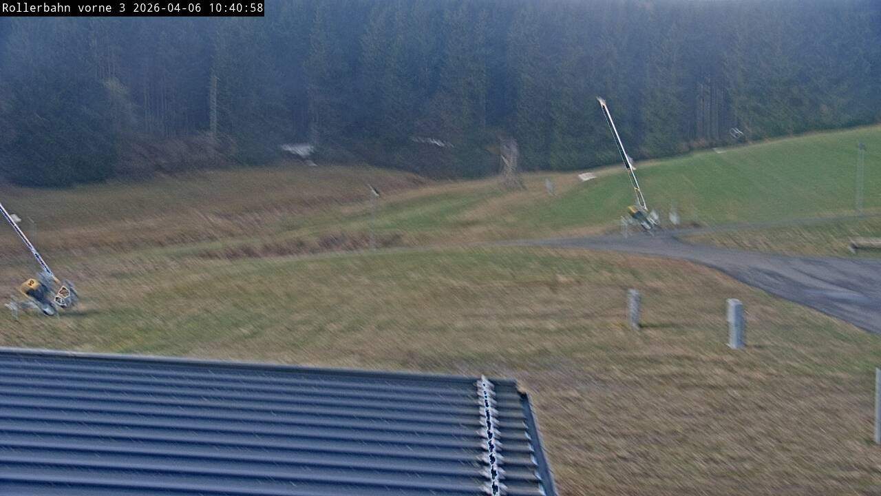 Archiv Foto Webcam Willingen - Blick Rollerbahn der Biathlon Arena