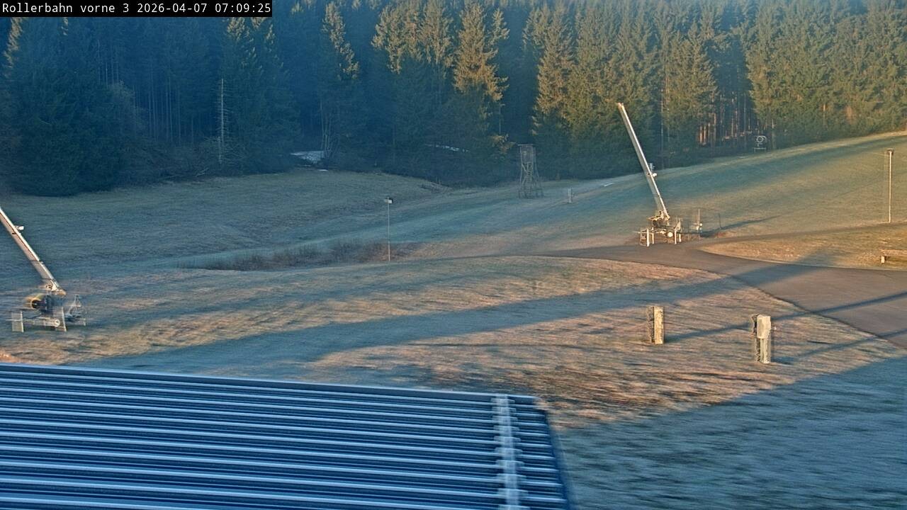 Archiv Foto Webcam Willingen - Blick Rollerbahn der Biathlon Arena