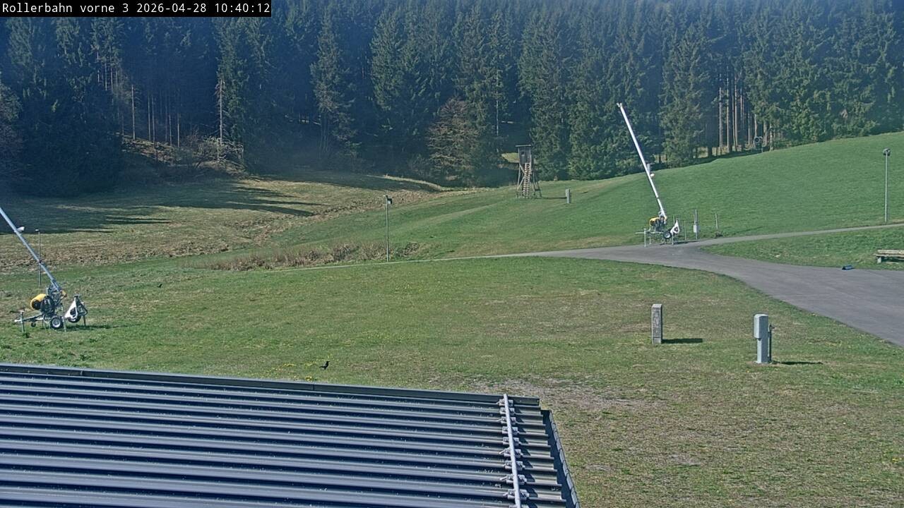 Archiv Foto Webcam Willingen - Blick Rollerbahn der Biathlon Arena