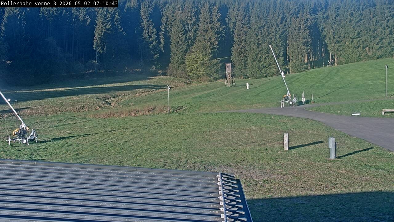 Archiv Foto Webcam Willingen - Blick Rollerbahn der Biathlon Arena