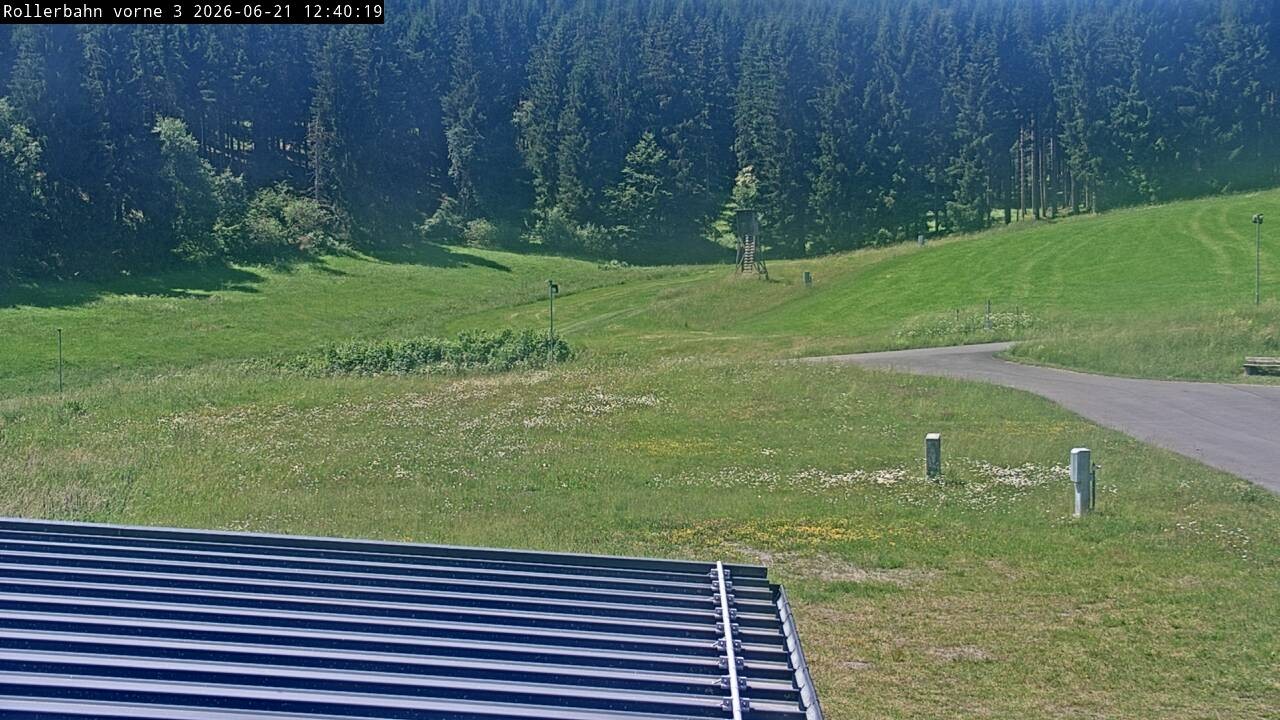 Archiv Foto Webcam Willingen - Blick Rollerbahn der Biathlon Arena