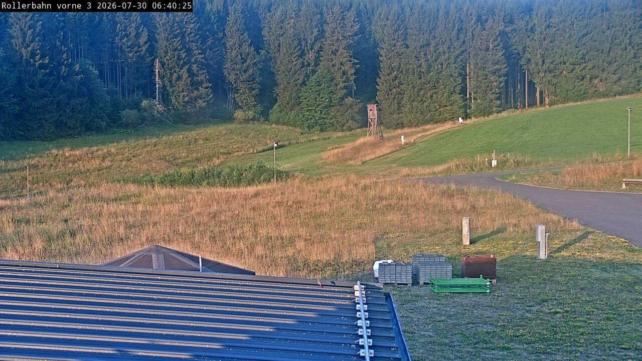 Archiv Foto Webcam Willingen - Blick Rollerbahn der Biathlon Arena