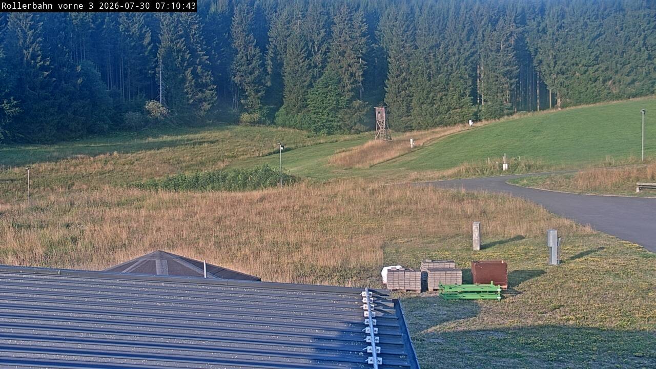 Archiv Foto Webcam Willingen - Blick Rollerbahn der Biathlon Arena