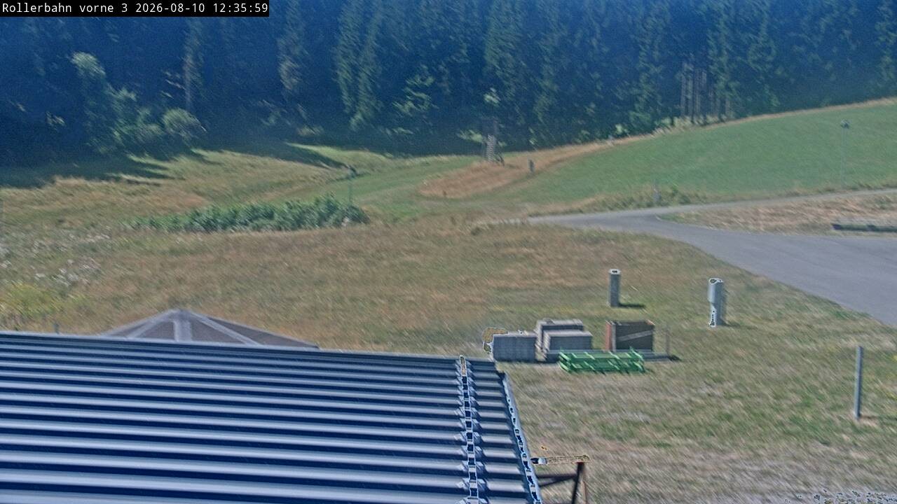 Archiv Foto Webcam Willingen - Blick Rollerbahn der Biathlon Arena