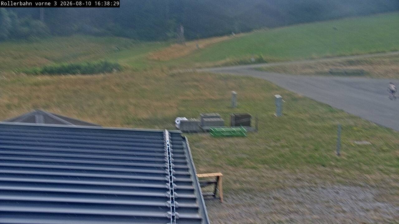 Archiv Foto Webcam Willingen - Blick Rollerbahn der Biathlon Arena