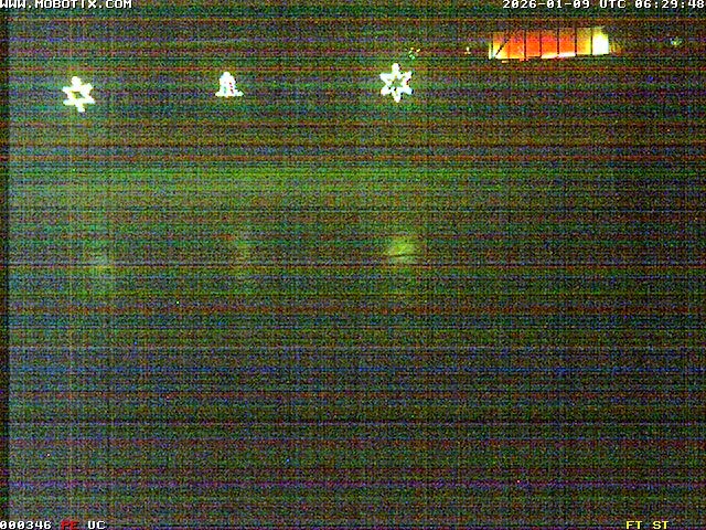 Archiv Foto Webcam Willingen: Blick in die Eissporthalle