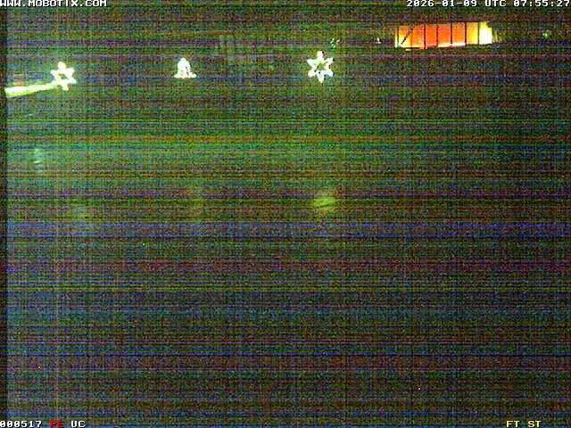 Archiv Foto Webcam Willingen: Blick in die Eissporthalle