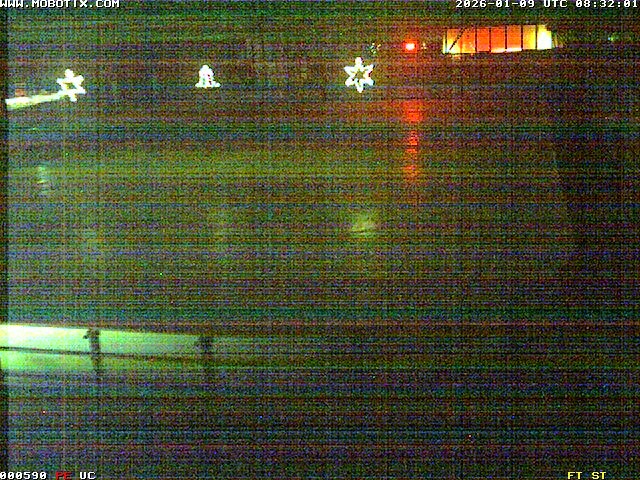 Archiv Foto Webcam Willingen: Blick in die Eissporthalle