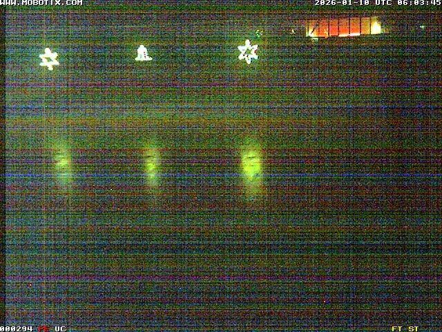 Archiv Foto Webcam Willingen: Blick in die Eissporthalle