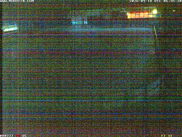 Archiv Foto Webcam Willingen: Blick in die Eissporthalle