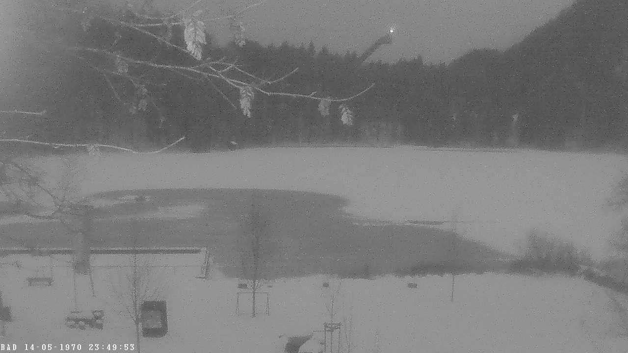 Archived image Webcam Oberstdorf: Freibergsee Sunbathing Area