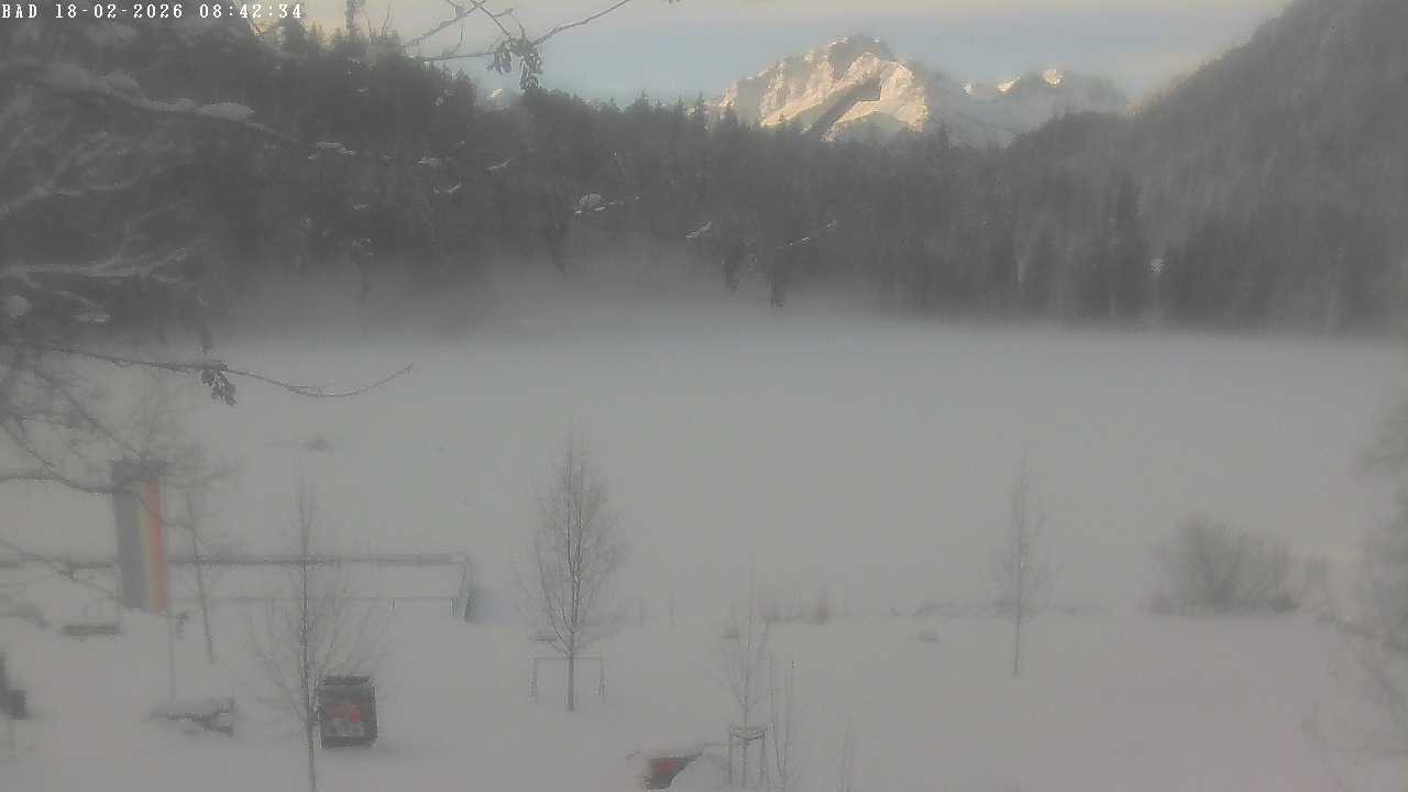 Archived image Webcam Oberstdorf: Freibergsee Sunbathing Area
