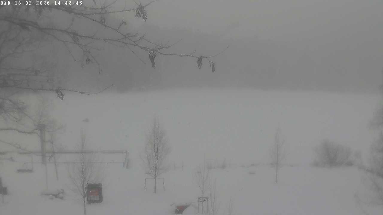 Archived image Webcam Oberstdorf: Freibergsee Sunbathing Area