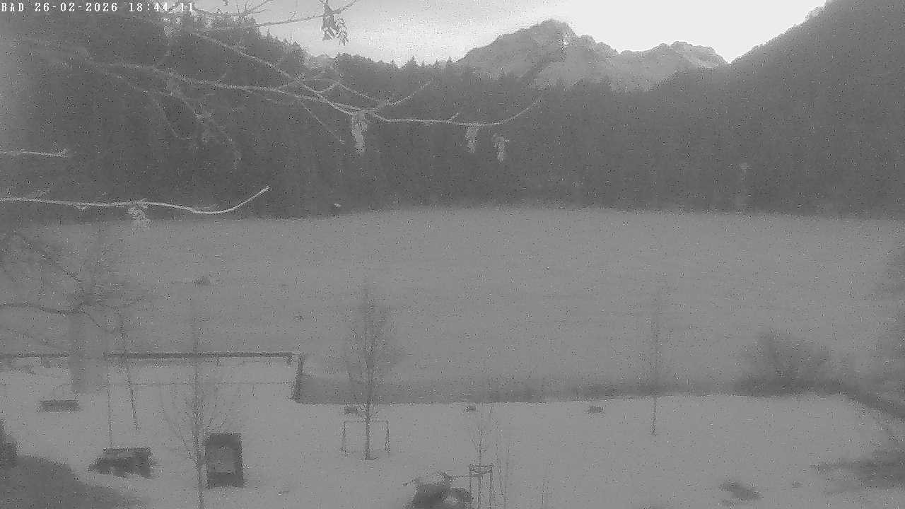 Archived image Webcam Oberstdorf: Freibergsee Sunbathing Area