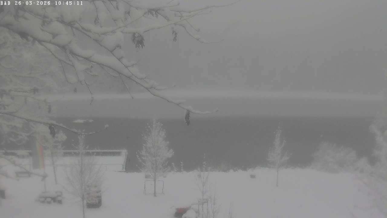 Archived image Webcam Oberstdorf: Freibergsee Sunbathing Area