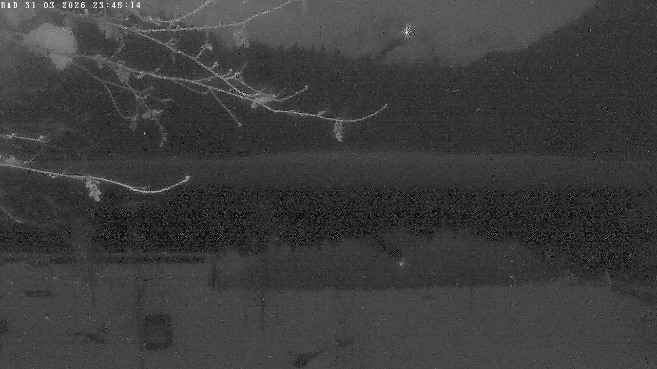 Archived image Webcam Oberstdorf: Freibergsee Sunbathing Area