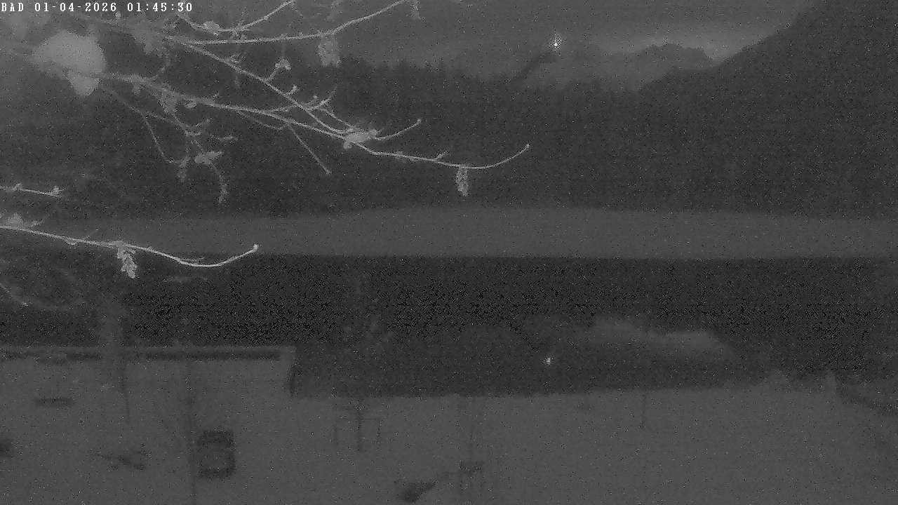 Archived image Webcam Oberstdorf: Freibergsee Sunbathing Area