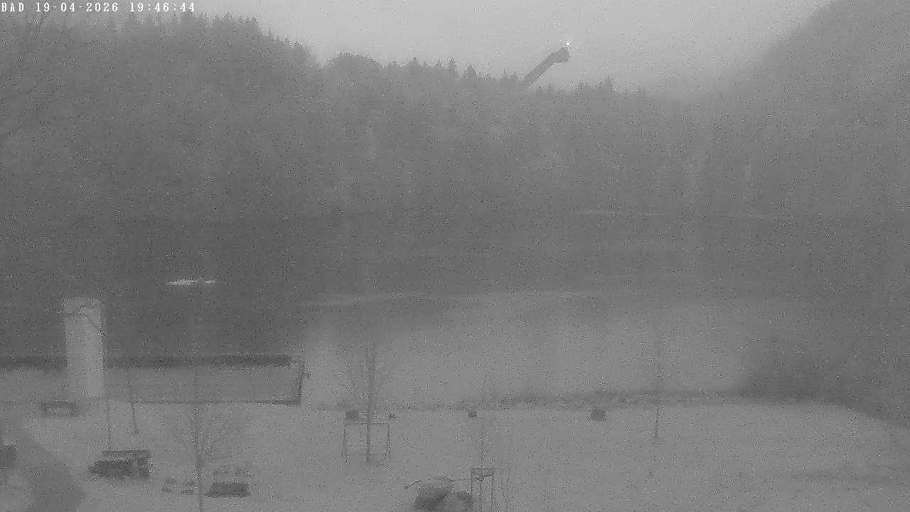 Archived image Webcam Oberstdorf: Freibergsee Sunbathing Area