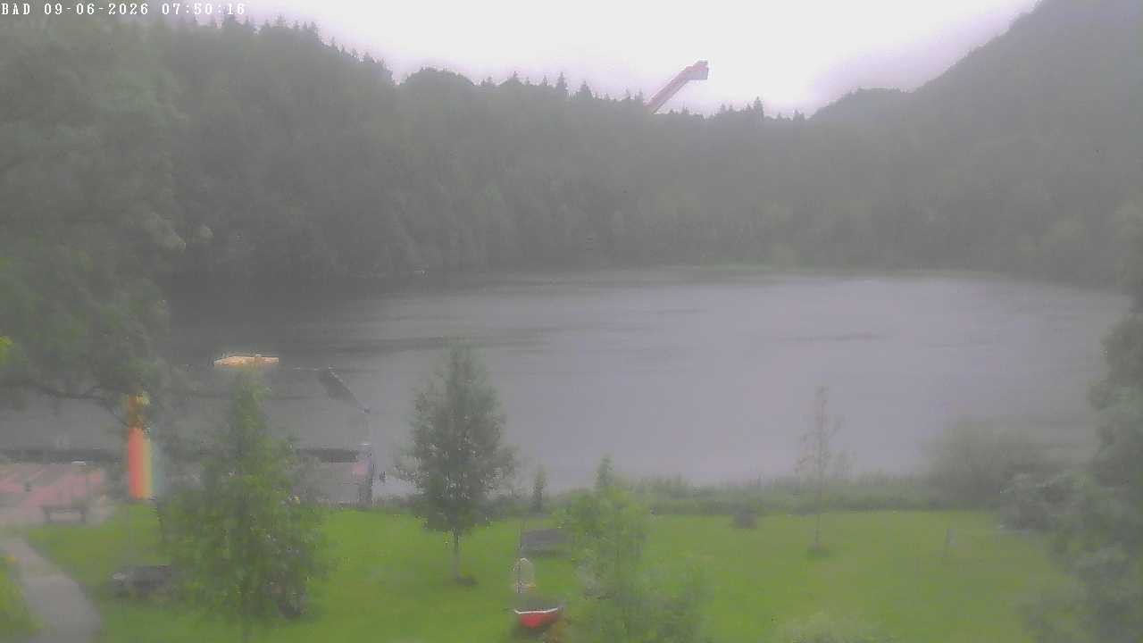 Archived image Webcam Oberstdorf: Freibergsee Sunbathing Area