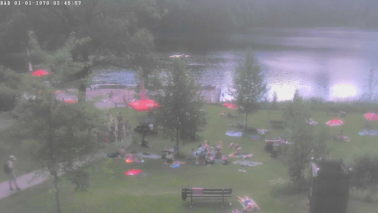 Archived image Webcam Oberstdorf: Freibergsee Sunbathing Area