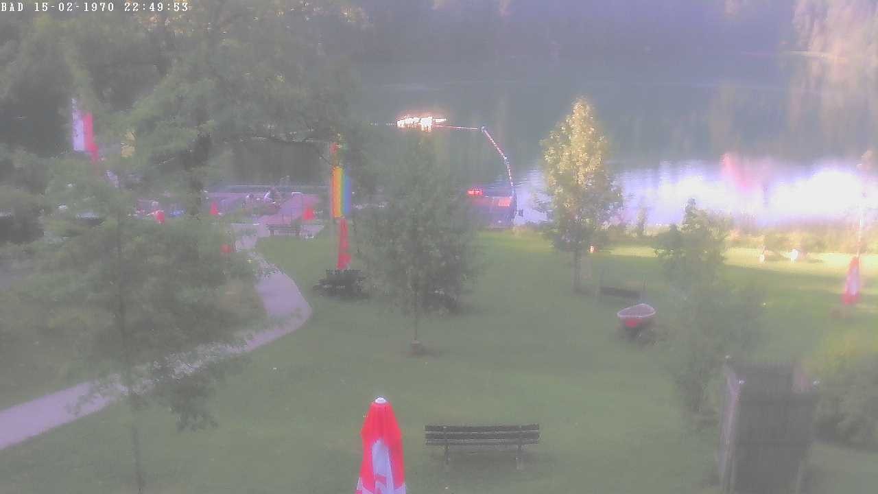 Archived image Webcam Oberstdorf: Freibergsee Sunbathing Area