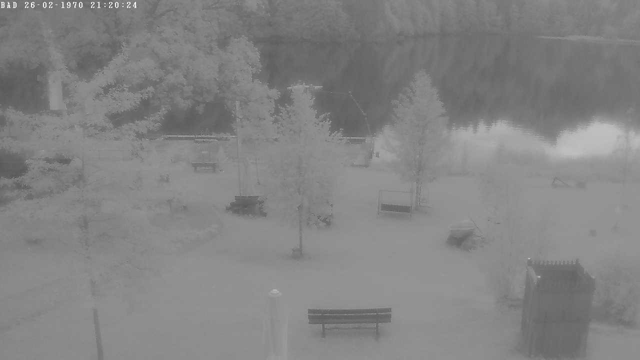 Archived image Webcam Oberstdorf: Freibergsee Sunbathing Area