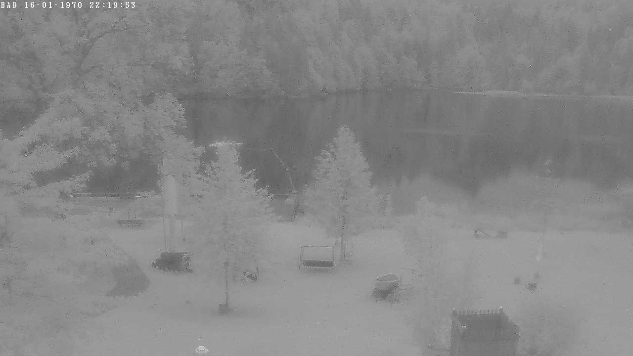 Archived image Webcam Oberstdorf: Freibergsee Sunbathing Area