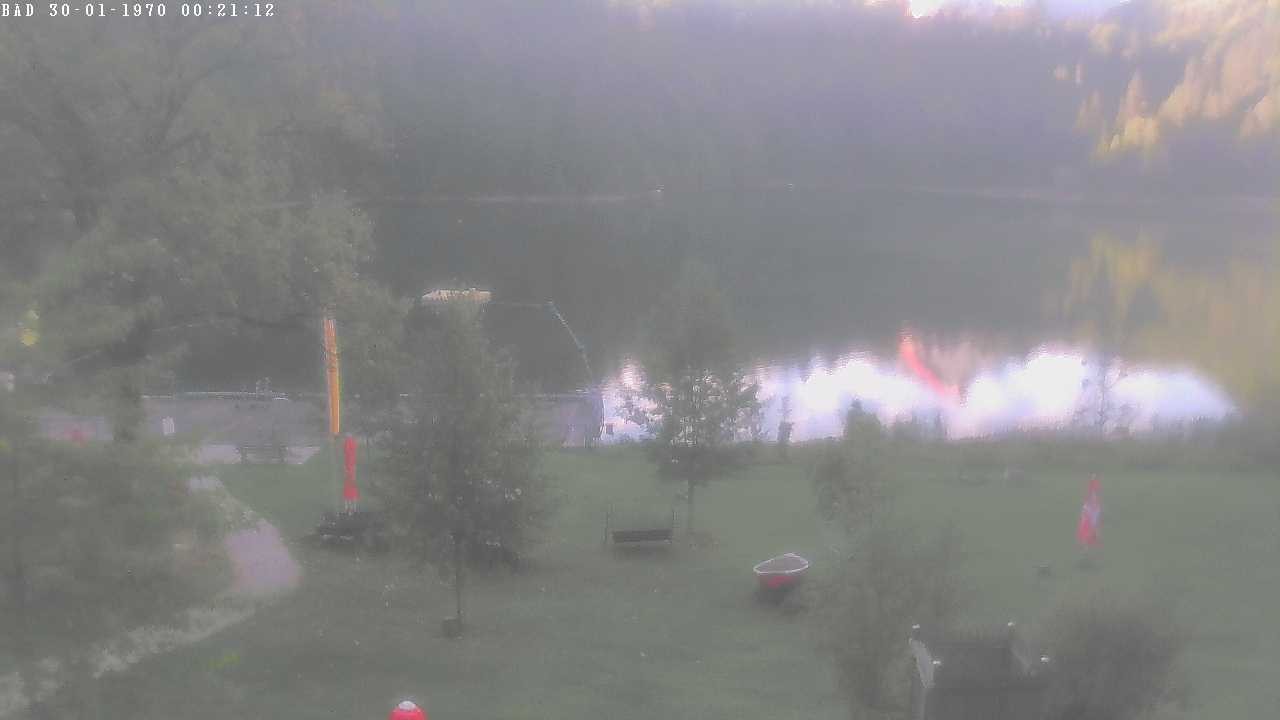 Archived image Webcam Oberstdorf: Freibergsee Sunbathing Area
