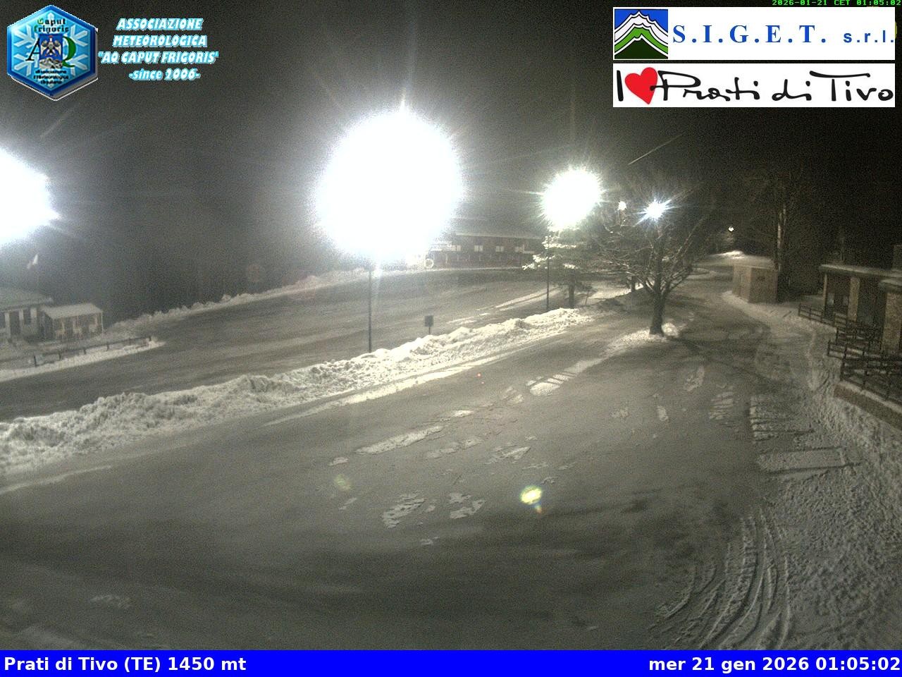 Archiv Foto Webcam Prati di Tivo - Italien