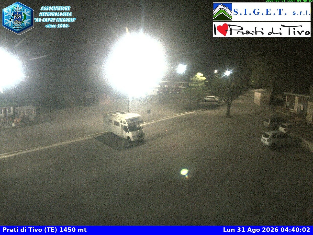 Archiv Foto Webcam Prati di Tivo - Italien