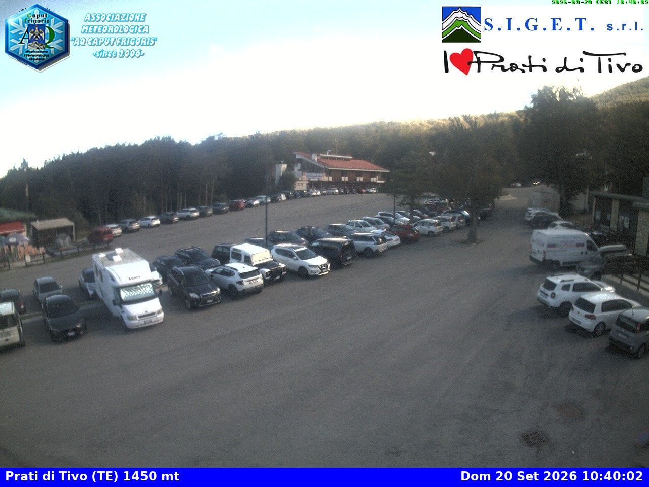 Archiv Foto Webcam Prati di Tivo - Italien