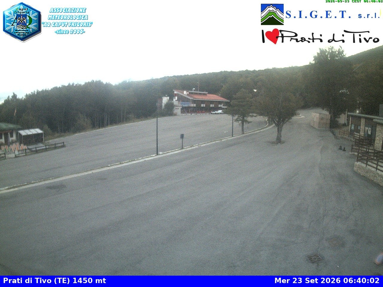 Archived image Webcam Prati di Tivo - Italy