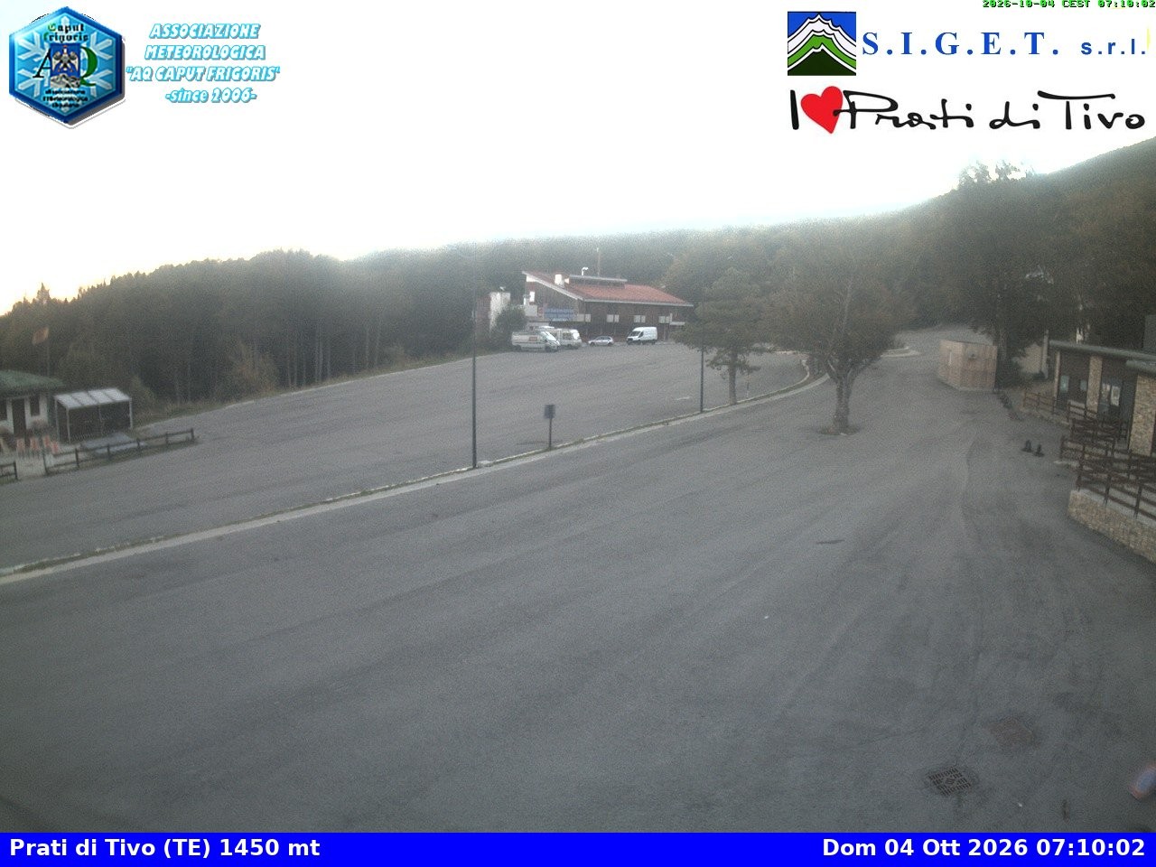 Archived image Webcam Prati di Tivo - Italy