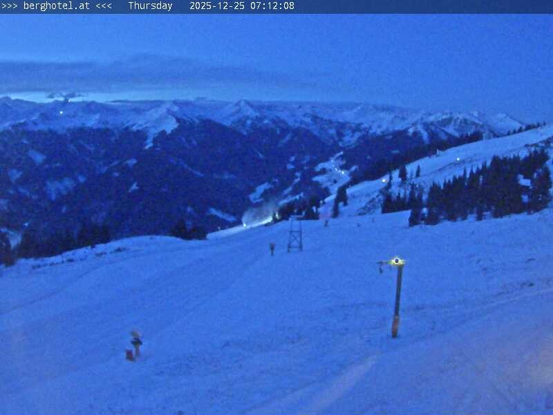 Archiv Foto Webcam Saalbach Hinterglemm - Berghotel Seidl-Alm