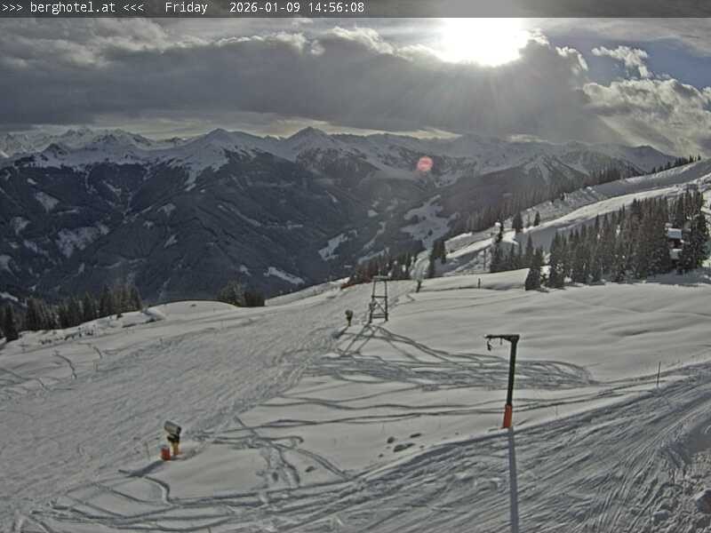 Archiv Foto Webcam Saalbach Hinterglemm - Berghotel Seidl-Alm