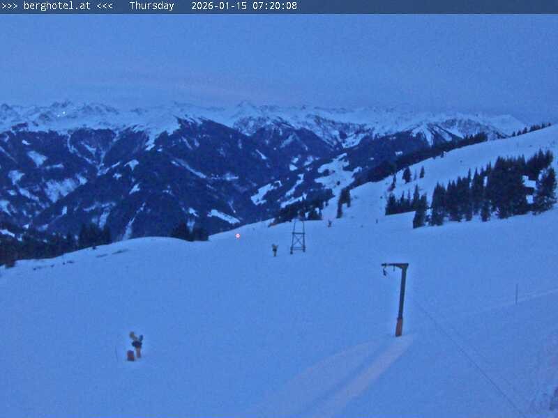 Archiv Foto Webcam Saalbach Hinterglemm - Berghotel Seidl-Alm