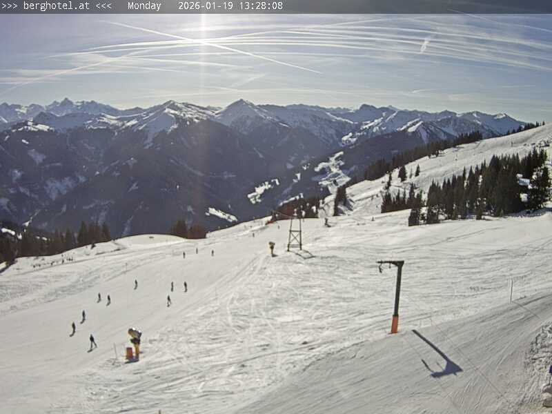 Archived image Webcam Saalbach - View from Seidl Alm