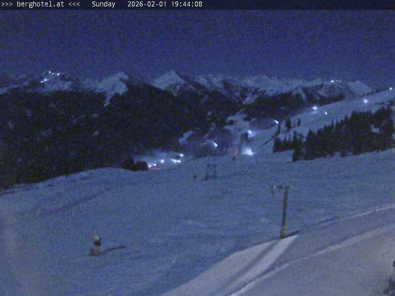 Archiv Foto Webcam Saalbach Hinterglemm - Berghotel Seidl-Alm