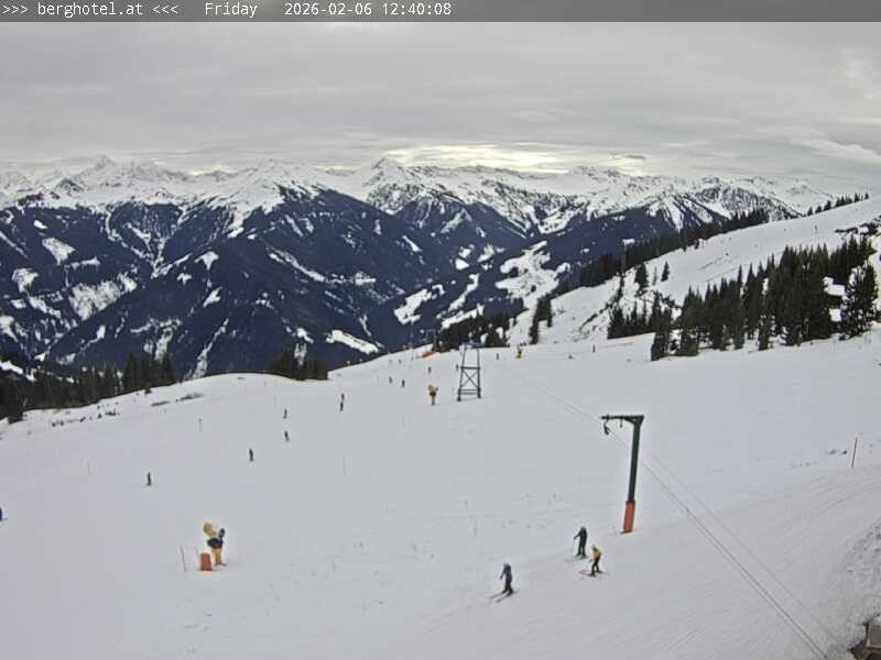 Archiv Foto Webcam Saalbach Hinterglemm - Berghotel Seidl-Alm