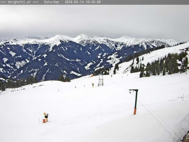 Archiv Foto Webcam Saalbach Hinterglemm - Berghotel Seidl-Alm
