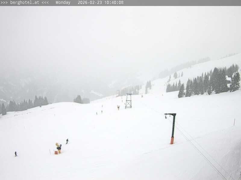 Archived image Webcam Saalbach - View from Seidl Alm