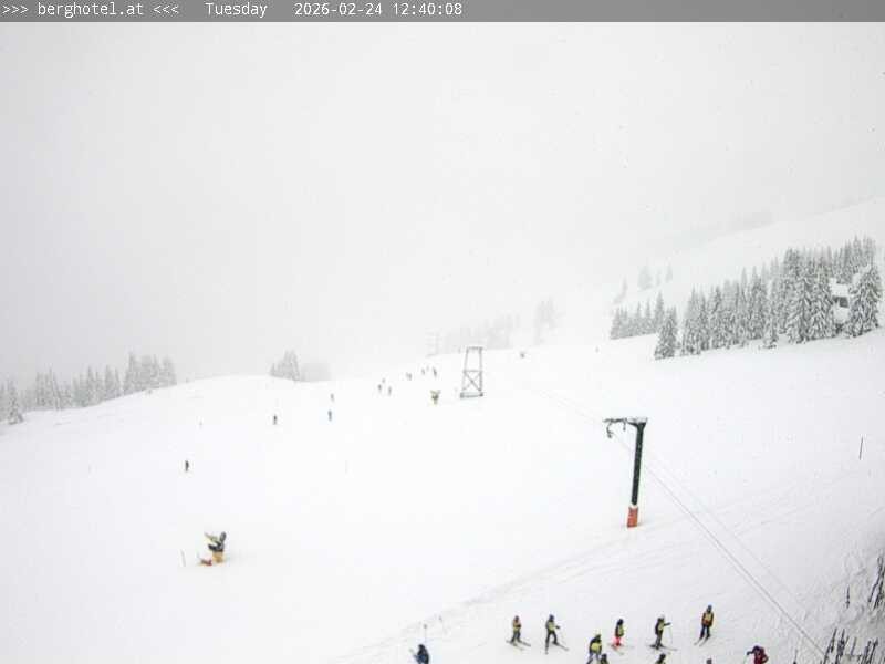 Archived image Webcam Saalbach - View from Seidl Alm