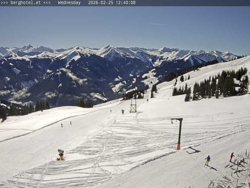 Archiv Foto Webcam Saalbach Hinterglemm - Berghotel Seidl-Alm