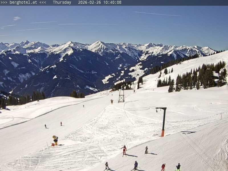 Archived image Webcam Saalbach - View from Seidl Alm
